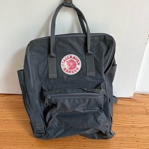 Fjallraven kanken classic in grey
